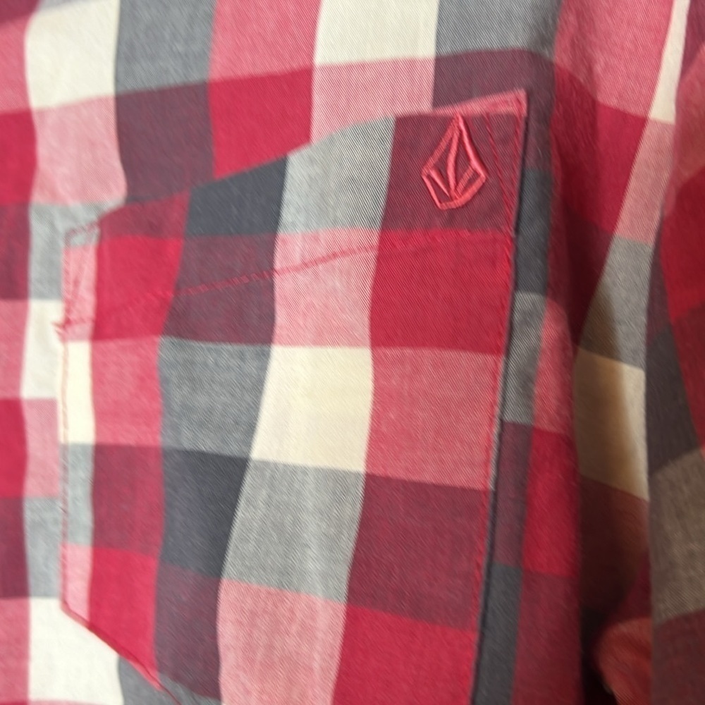 VOLCOM Shirt Mens Large Red Plaid Classic Fit Grunge Skater Retro - Medium - Picture 3 of 5